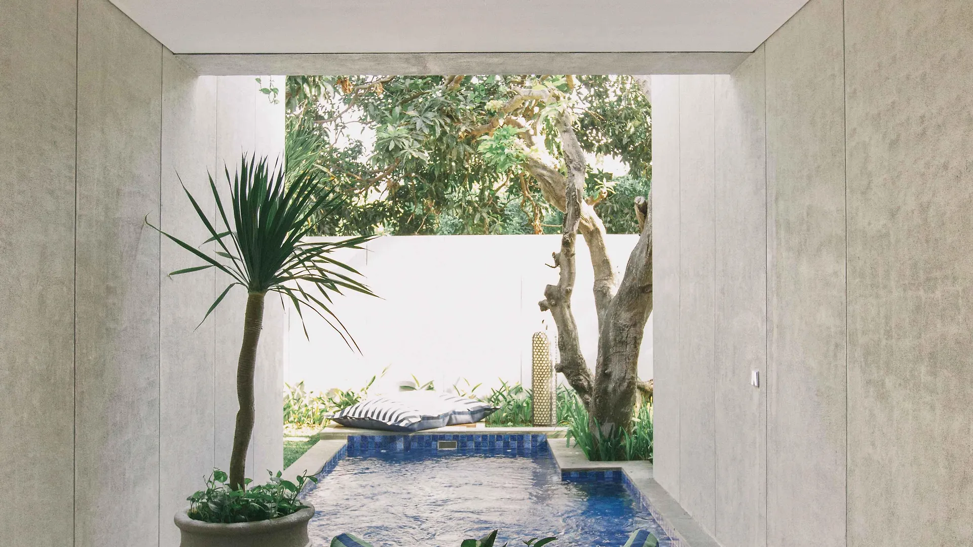 The Vira Bali Boutique Hotel & Suite Kuta Lombok