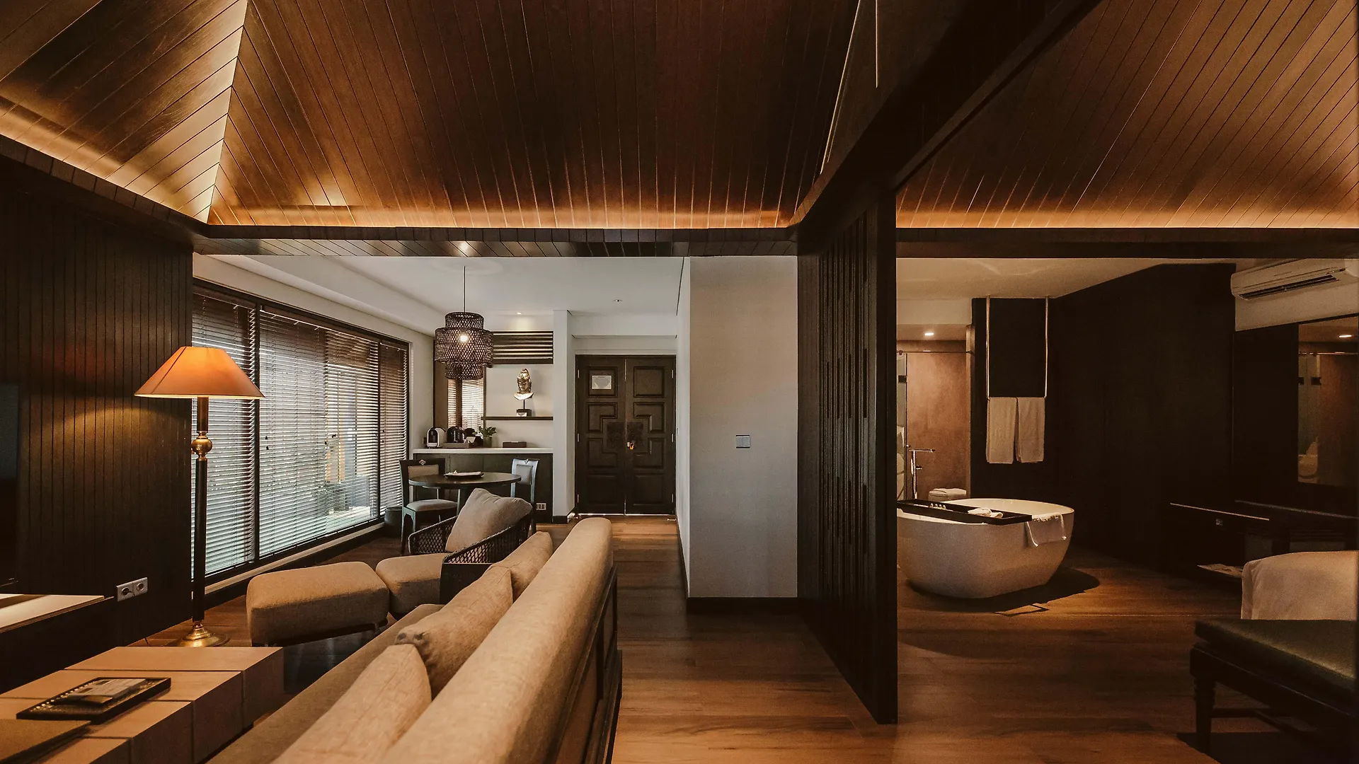 The Vira Bali Boutique Hotel & Suite Kuta Lombok