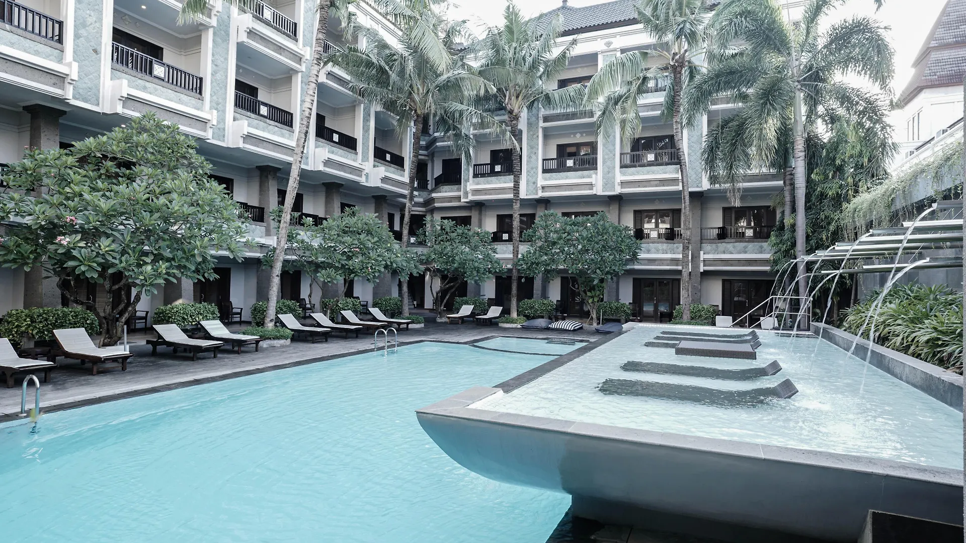 The Vira Bali Boutique Hotel & Suite Kuta Lombok